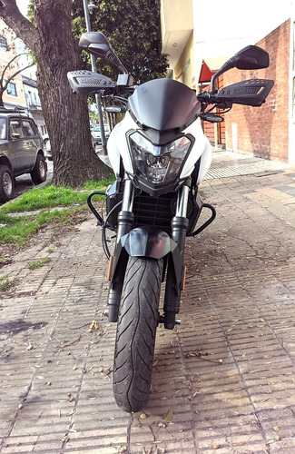 Imagen 4 de 5 de Dominar 400