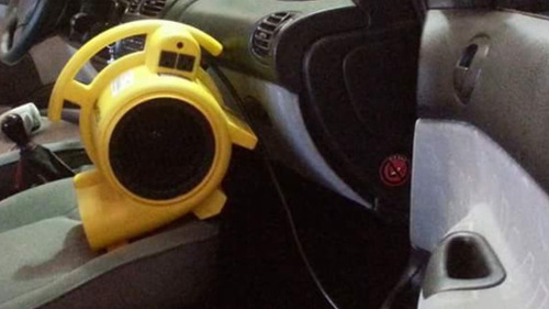 Imagen 3 de 5 de Secados De Autos Inundados Servicios De Emergencia 24hs