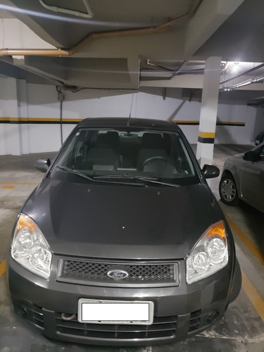 Imagem 3 de 8 de Ford Fiesta Sedan 1.6