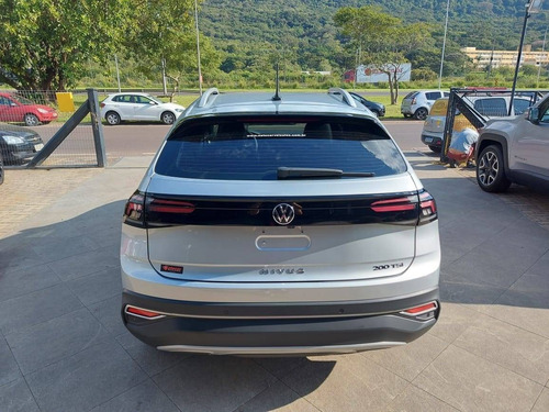 Imagem 3 de 12 de Volkswagen Nivus 1.0 200 Tsi Total Flex Highline