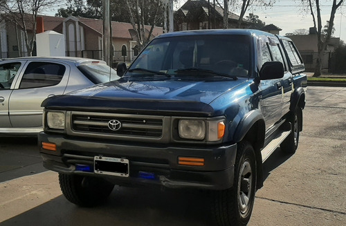 Imagen 1 de 25 de Toyota Hilux 1999 2.8 D/cab 4x4 D Dlx
