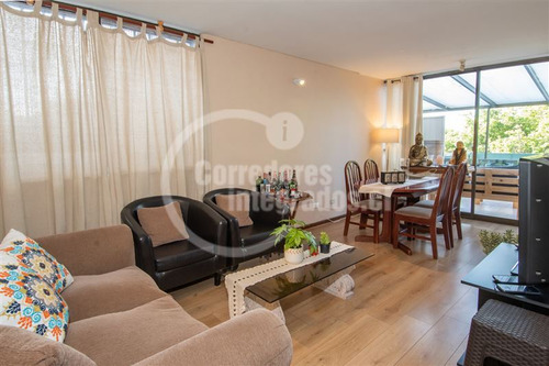 Departamento En Venta De 3 Dorm. En Viña Del Mar