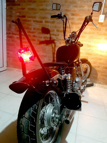 Cruz Malta Metal Faro Trasero Moto Custom Cafe Bobber Hd