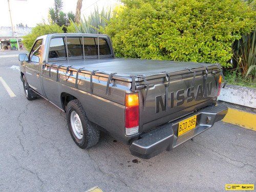 Imagen 3 de 25 de Nissan D21 2.4l