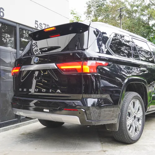 Toyota Sequoia Capstone 2025