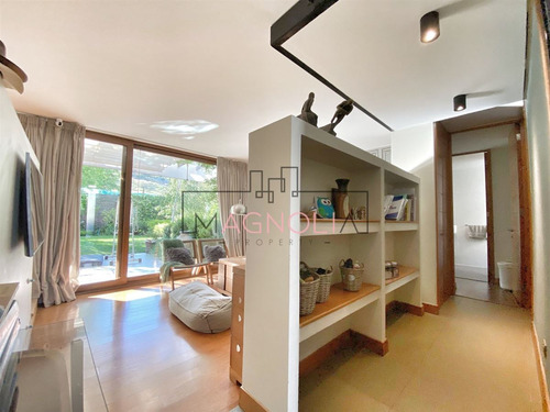 Casa En Venta De 4 Dorm. En Colina