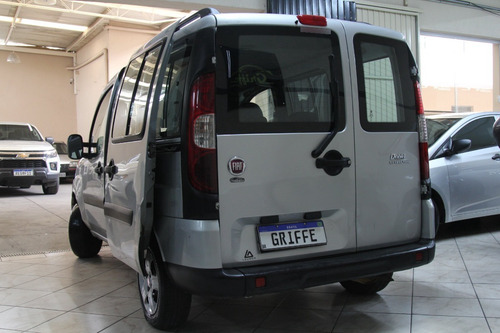 Imagem 3 de 14 de Fiat Doblo Attractiv
