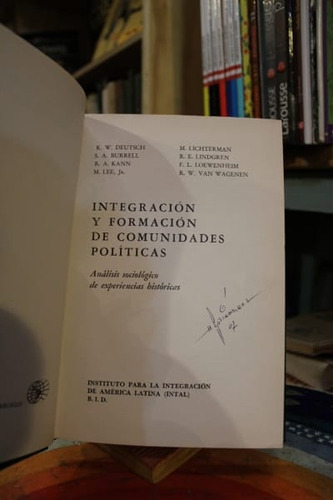 Integración Y Formación De Comunidades Políticas. Análisis S