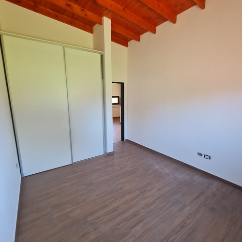 Duggan - Casa A Estrenar 2 Dorm - Ubicacion