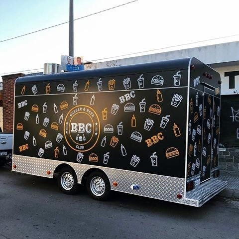 Imagen 2 de 15 de Mantenimiento, Reparacion Y Equipamiento De Food Trucks