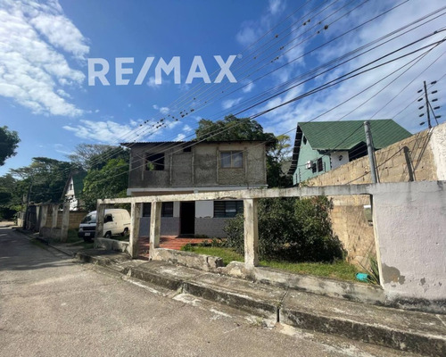 Re/max 2mil Vende Casa En El Valle Del Espíritu Santo, Mun. García, Isla De Margarita, Edo. Nueva Esparta