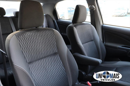 Imagem 14 de 15 de Etios 1.5 X Plus Sedan 16v Flex 4p Automático