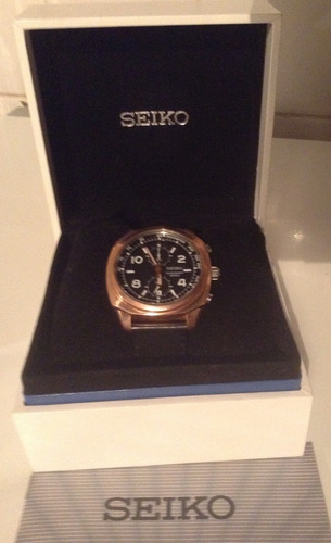 Reloj Seiko Cronografo Modelo Snn211 Con Malla De Cuero
