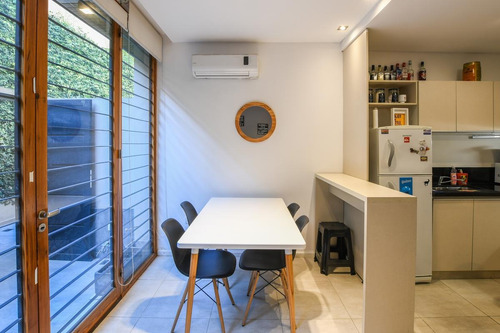 Imagen 3 de 19 de Departamento Duplex De 1 Dormitorio En Venta Con Parrillero Centro