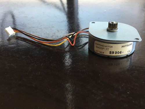 Motor Paso A Paso Stepping Stepper Motor 10 Ohm Mitsumi