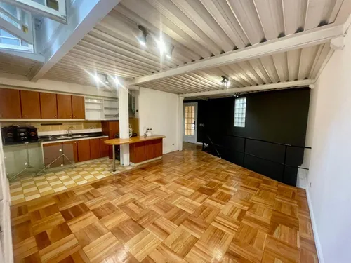 Exclusivo Con Patio Privado / Excelente Estado
