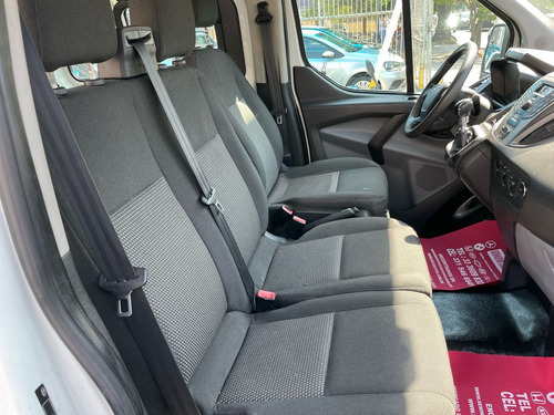 Ford Transit 2.2 Pasajeros Larga Custom Mt
