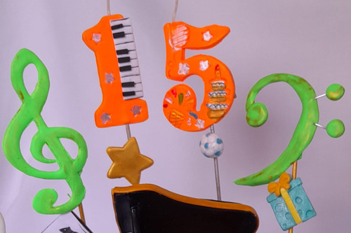 Adorno De Torta Con Número Vela Nombre Piano De Cola Y Más Piano De Cola