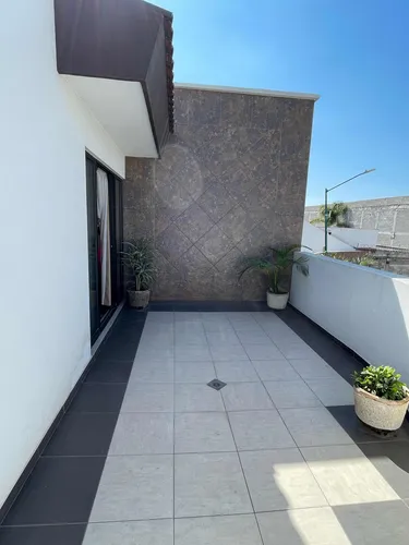 Casa En Fraccionamiento Puerta San Rafael. León Gto.