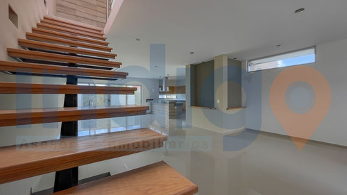 Imagen 24 de 30 de Casa Nueva En Venta En Colinas De Juriquilla Frente A Área V