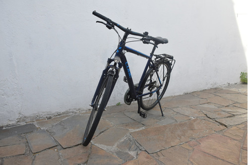 Bicicleta De Touring Marca Cube, Ideal Cicloturismo 