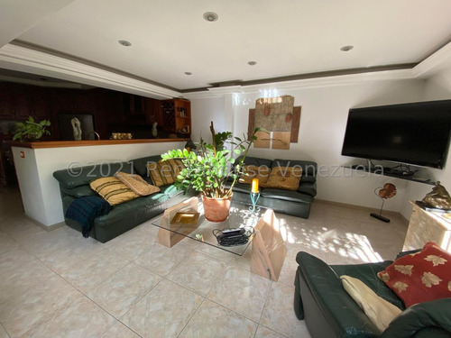 Imagen 8 de 14 de Casa En Venta En Cumbres De Curumo 21-27636