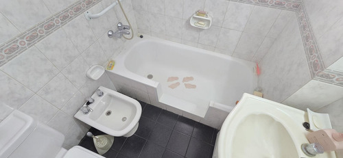 Venta Departamento 3 Ambientes Con Balcón Parque Avellaneda