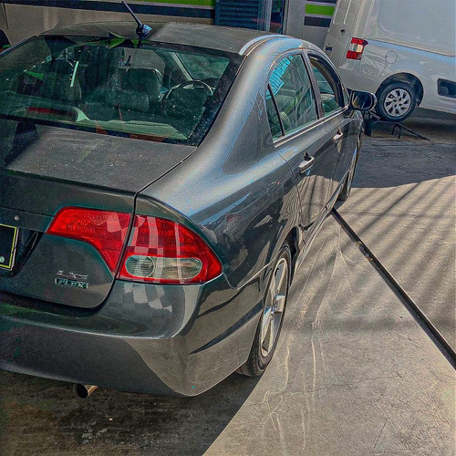 Imagem 6 de 13 de Honda Civic