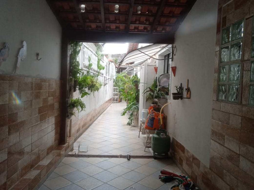 Casa Com 2 Dorms, Belas Artes, Itanhaém - R$ 240 Mil, Cod: 3010 - V3010