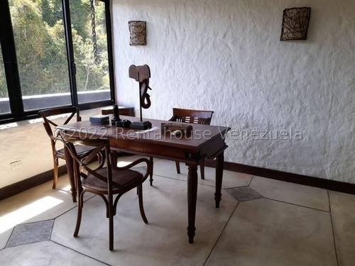 Imagen 11 de 14 de Lujoso Apartamento Ph Totalmente Remodelado Ubicado En La Urbanización Miranda Caracas 22-23715