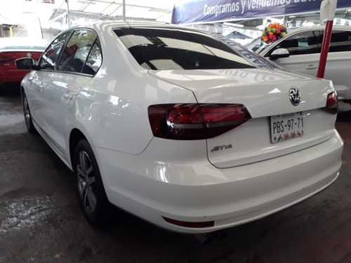 Imagen 2 de 15 de Volkswagen Jetta 2017 2.5 Comfortline Tiptronic At