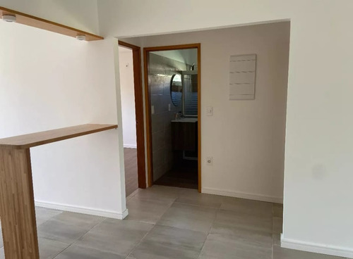 Se Alquila Casa En El Pinar Sur , 2 Dorm 1 Baño. Impecable