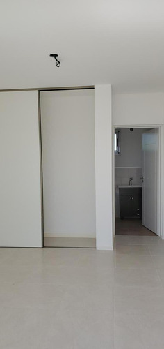 Imagen 29 de 30 de Venta Casa 6 Ambientes A La Laguna El Canton Puertos