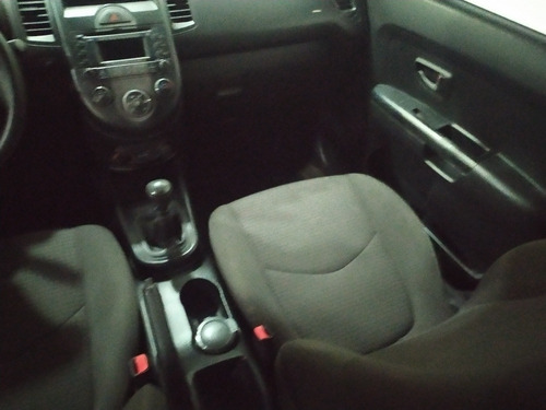Kia Soul 2010 1.6 Classic 5mt