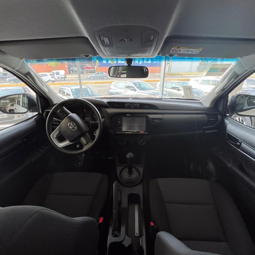 Imagen 4 de 8 de Toyota Hilux 2.4 Cd Dx 150cv 4x2
