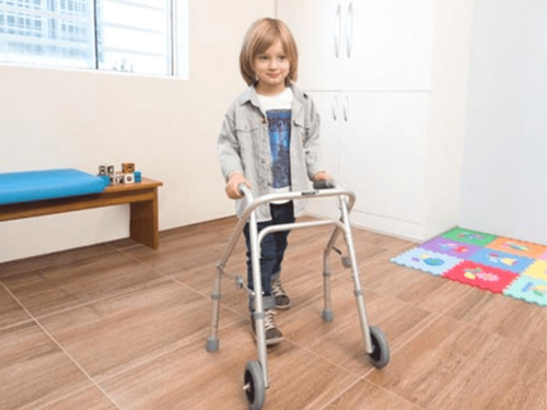 Andador infantil Mercur triangular de aluminio con dos ruedas