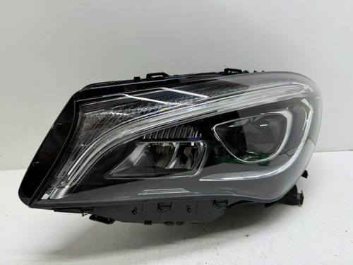 Farol Mercedes Cla 200 17/19 Com Led Sem Modulos Esquerdo (Usado)