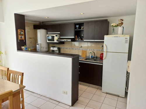 Imagen 16 de 28 de Departamento 2 Ambientes En Caseros Impecable