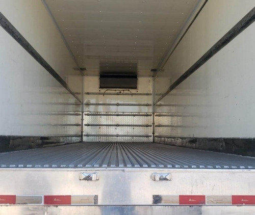 Imagem 11 de 15 de Volkswagen 30-330 8x2 Câmara Fria