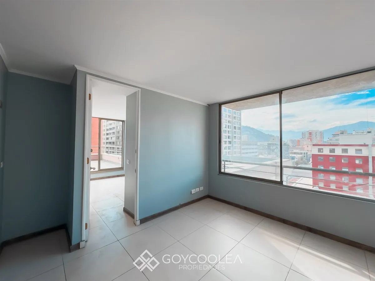 Imagen 5 de 15 de Departamento En Arriendo De 2 Dorm. En Santiago