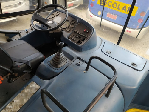 Imagem 5 de 10 de Onibus Urbano Motor Dianteiro Caio (comil/marcopolo/busscar)