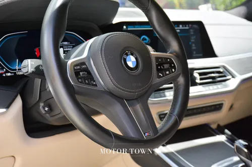 BMW X7 3.0 Xdrive 40i Pure Excelence