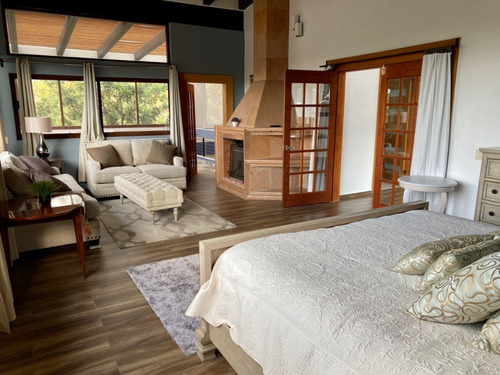 Imagen 23 de 28 de Hermosa Casa Amueblada En Renta Con Terrazas Y Jardines En Avandaro, Valle De Bravo, Estado De México