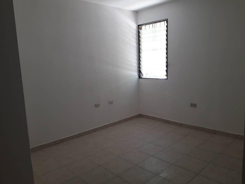 Imagen 5 de 13 de Apartamento En Venta Ubicado En Palma De Oro Agua Blanca