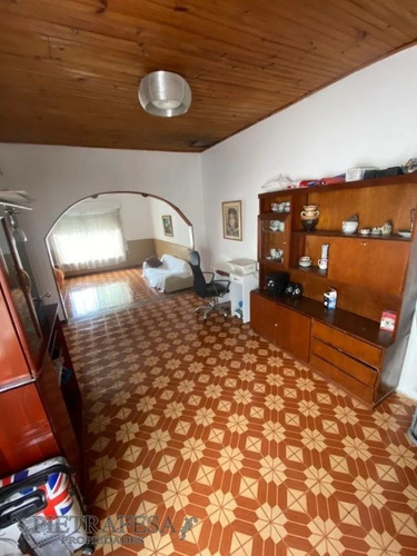 Imagen 4 de 17 de Casa A La Venta - 3 Dormitorios - 3 Baño - Piscina - Cochera 2 Autos - Santa Ana - Cerrito