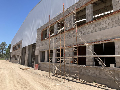 Naves Industriales 1.000m2 - Parque Industrial Pilar