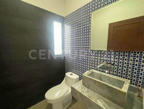 Casa En Venta En Lomas De Mazatlán, Mazatlán, Sinaloa.