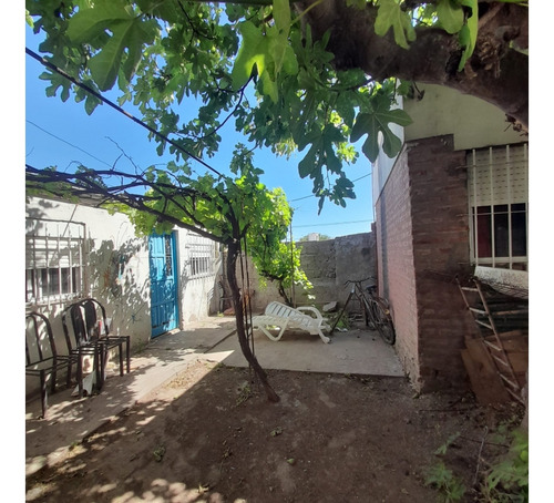 Casa En Venta En Bª Villa Amaducci - Calle Punta Alta 1400