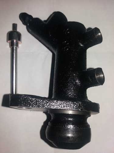 Bombin Inferior De Clutch De Luv Dmax 3.5