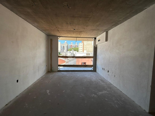 En Venta- Apartamento En Obra De 1 Dormitorio + Garaje, En Cordón Sur.